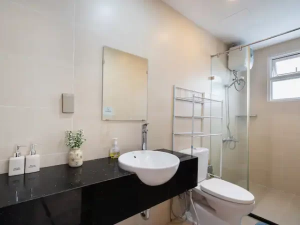 can-ho-3-phong-ngu-charmington-la-pointe