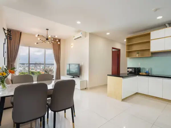 can-ho-3-phong-ngu-charmington-la-pointe