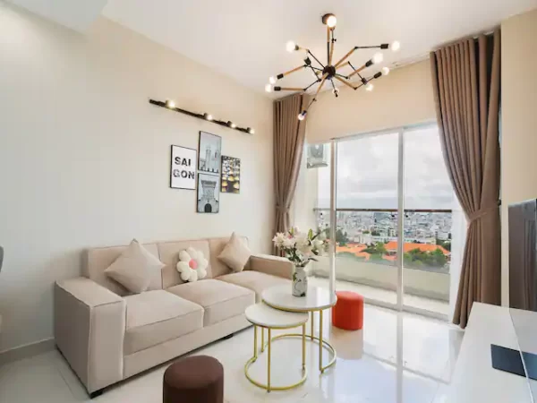 can-ho-3-phong-ngu-charmington-la-pointe