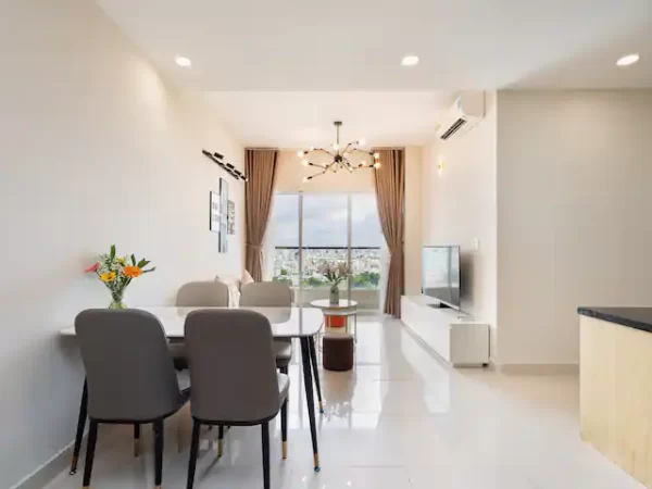 can-ho-3-phong-ngu-charmington-la-pointe