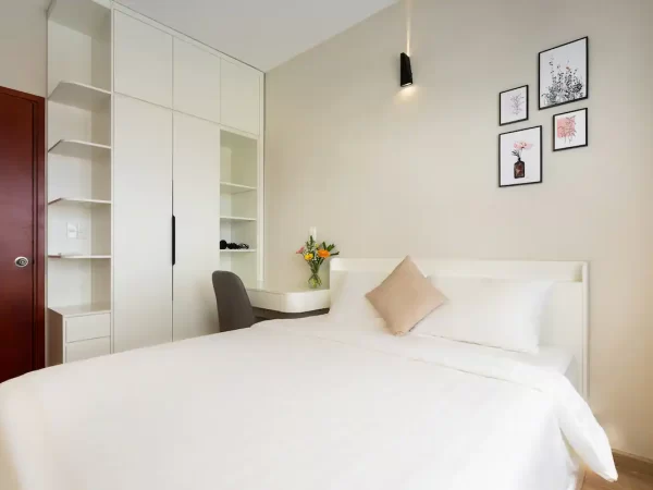 can-ho-3-phong-ngu-charmington-la-pointe