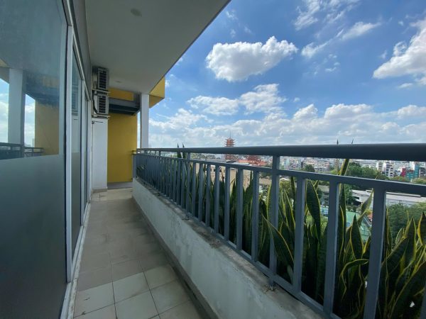 van-phong-80-m2-charmington-la-pointe-ho-boi