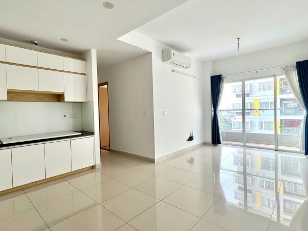 can-ho-2-phong-ngu-charmington-la-pointe