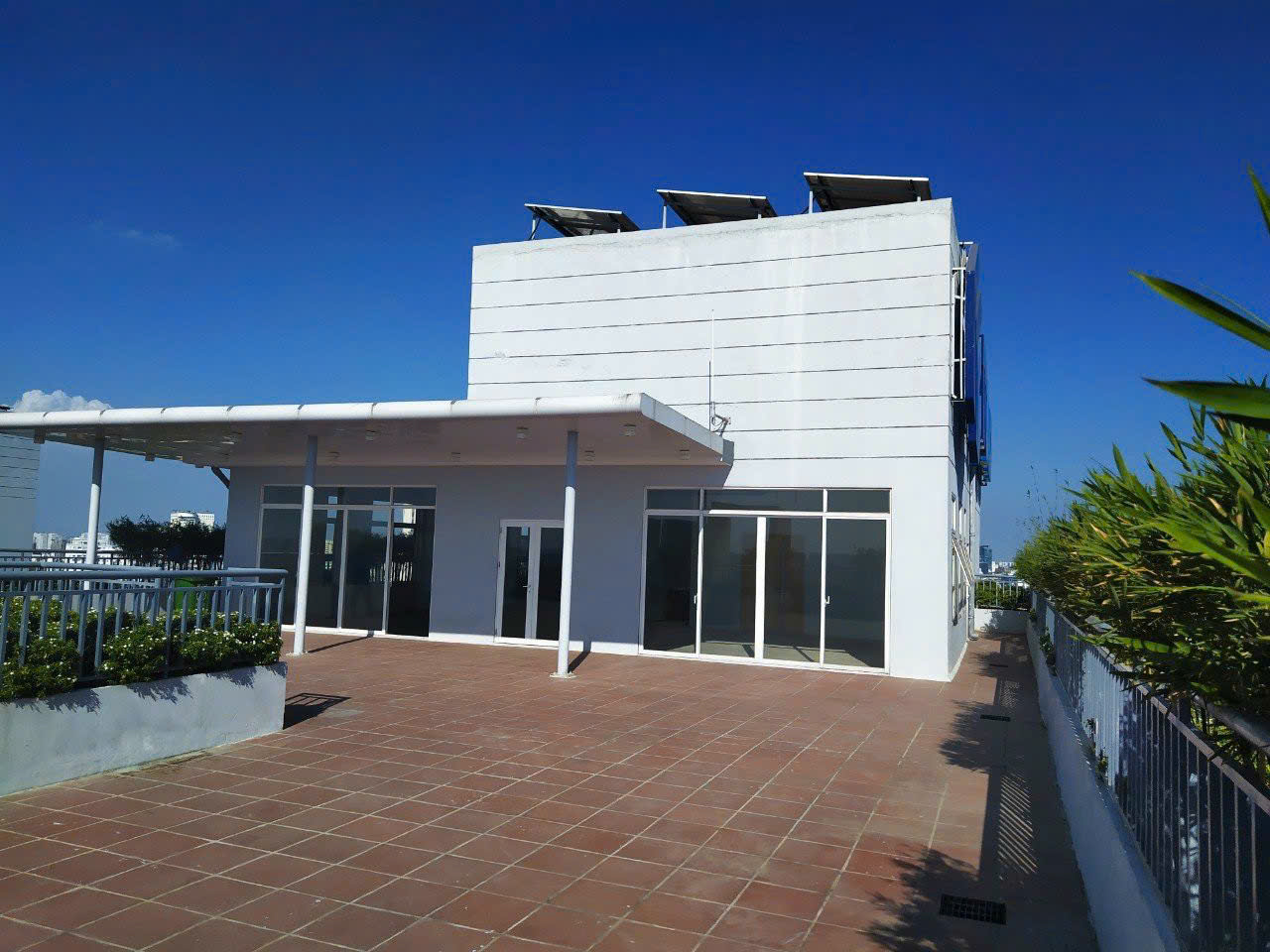 Charmington - Cho thuê sàn văn phòng 133m2 - Penhouse